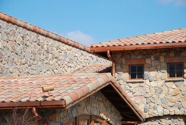 Top-notch Lake City gutter repairs in WA near 98125